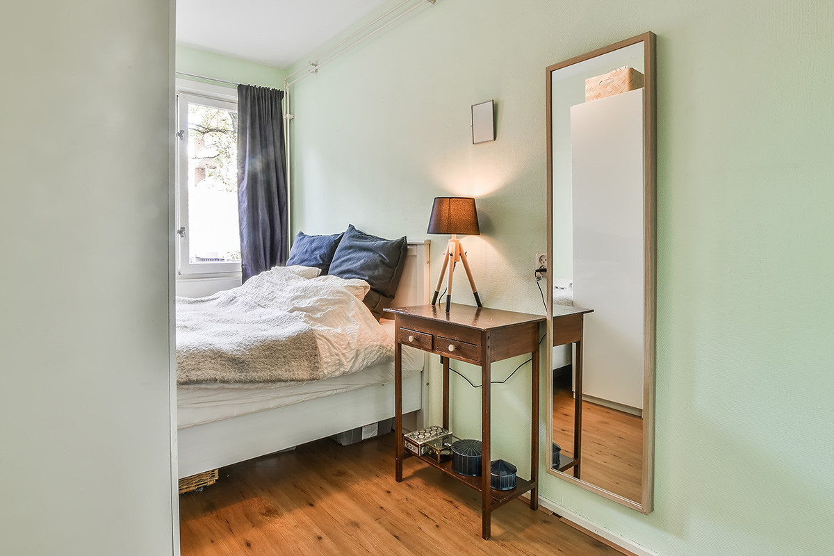 Best Bedroom Mirror Ideas
