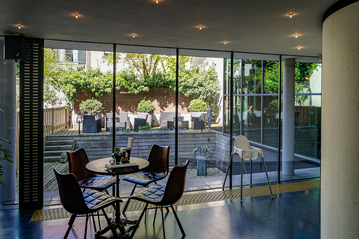 A Complete Guide to Interior Glass Design for Modern Homes – ModDwell