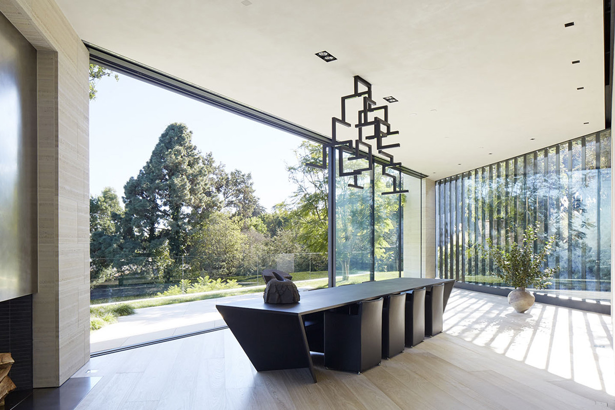 A Complete Guide to Interior Glass Design for Modern Homes – ModDwell